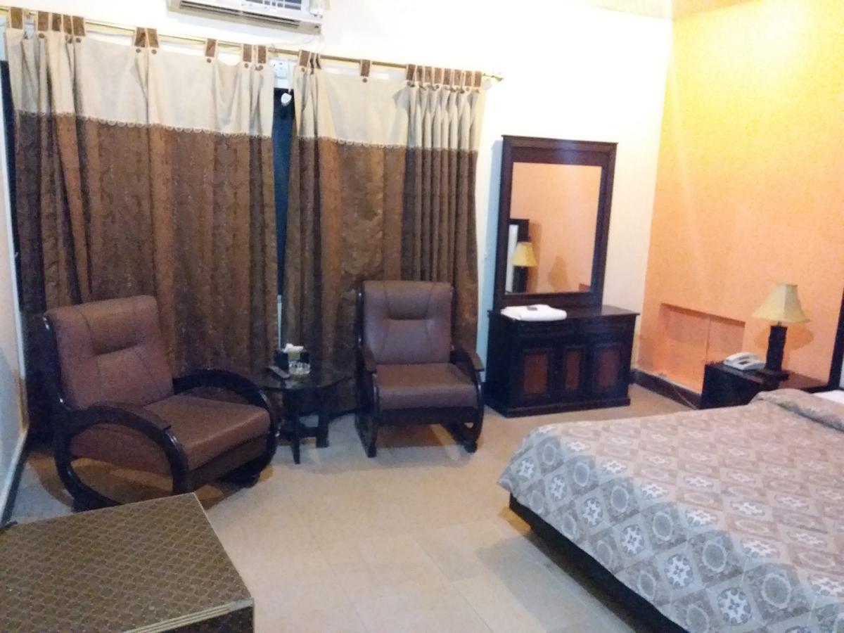Amyl's Garden Guest House Islamabad Extérieur photo